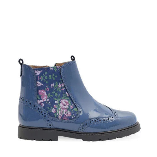 Cozy boots for women with rubber sole-Start-Rite Chelsea 1724_2 Girls Dusty Blue Patent Chelsea Boots