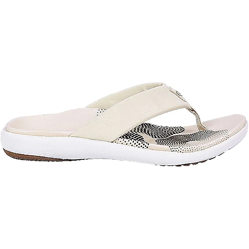 sandals for relaxing summer vacationsWomen's Spenco Victoria Sand Shell Knit Fabric