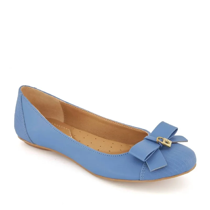 Women's Ballerinas With Bow And Golden Lock Charm Flats In Baby Blue