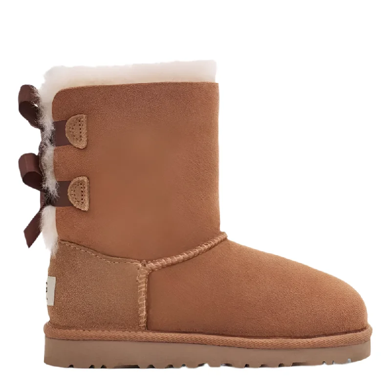 Short ankle boots with lace-Ugg Little Girls Bailey Bow II Suede Boot Chestnut