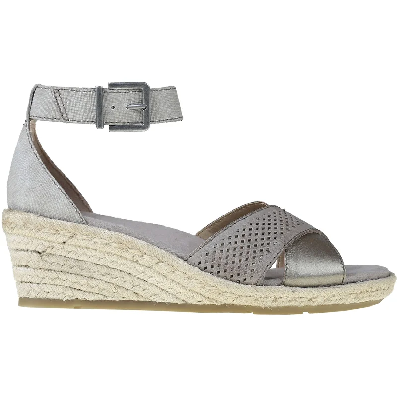 sandals for comfort all day long -Women's Earth Natasha Platinum Leather