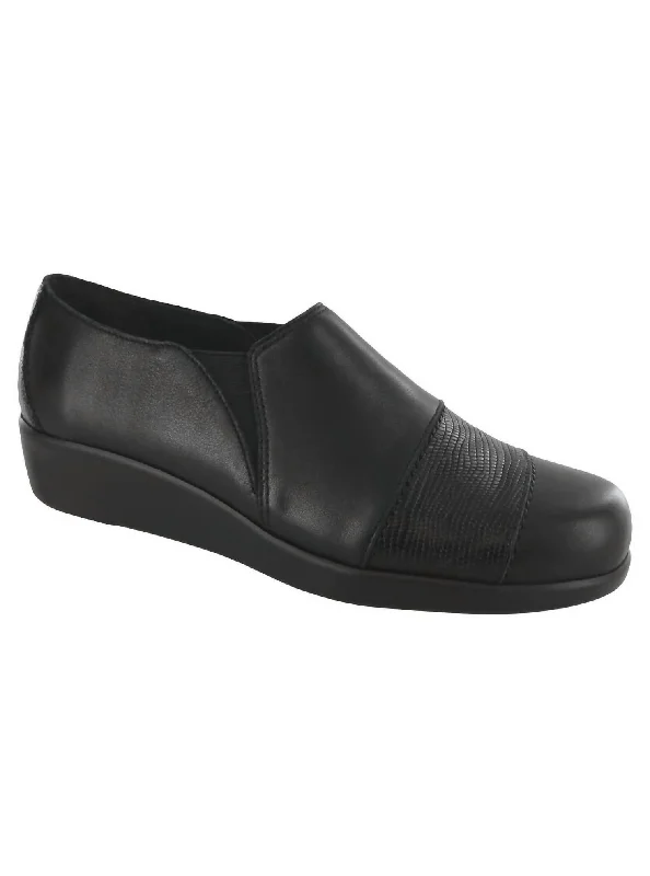 Women's Nora Slip On Loafer - Slim In Black