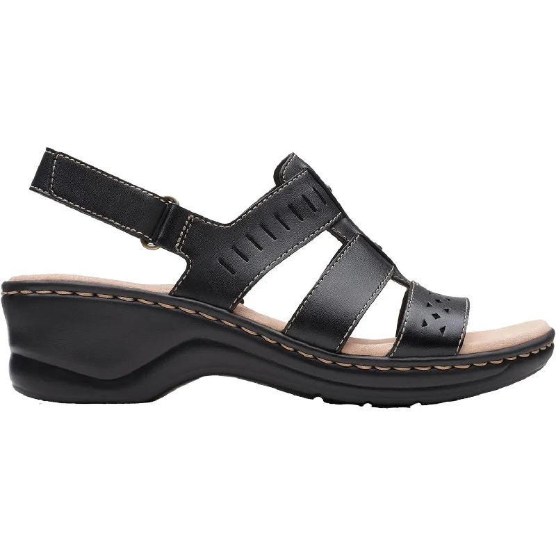 sandals for summer activities and sightseeingWomen's Clarks Lexi Qwin Black Leather