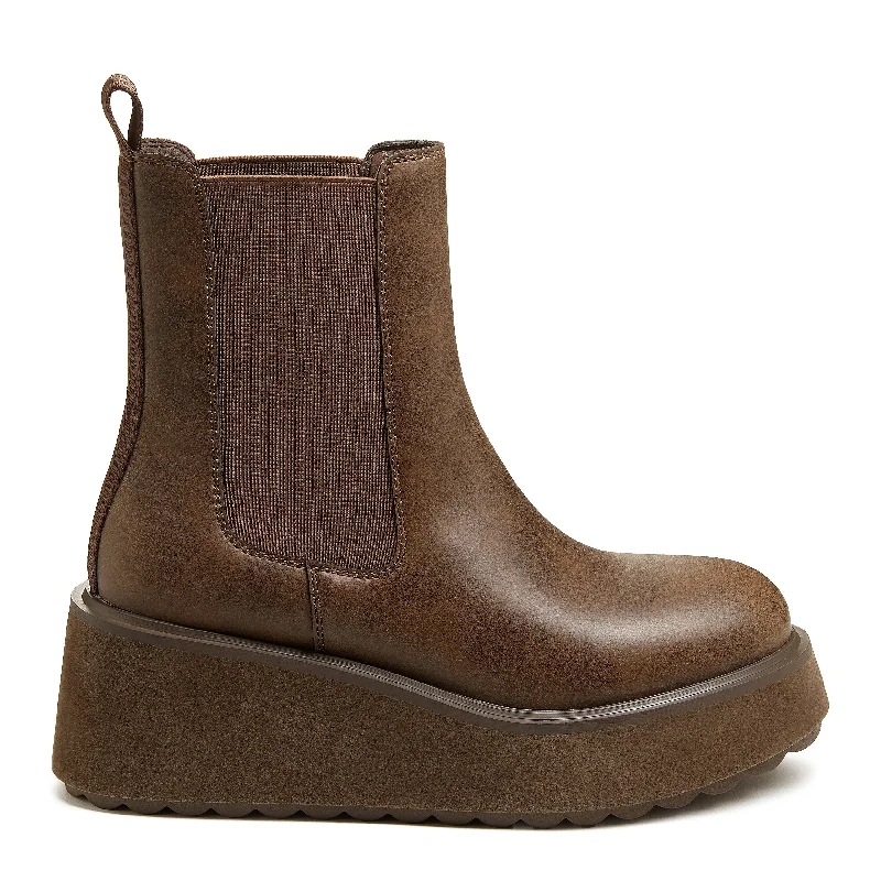 Comfortable boots for hiking with thick soles-Heyday Brown Platform Chelsea Boot