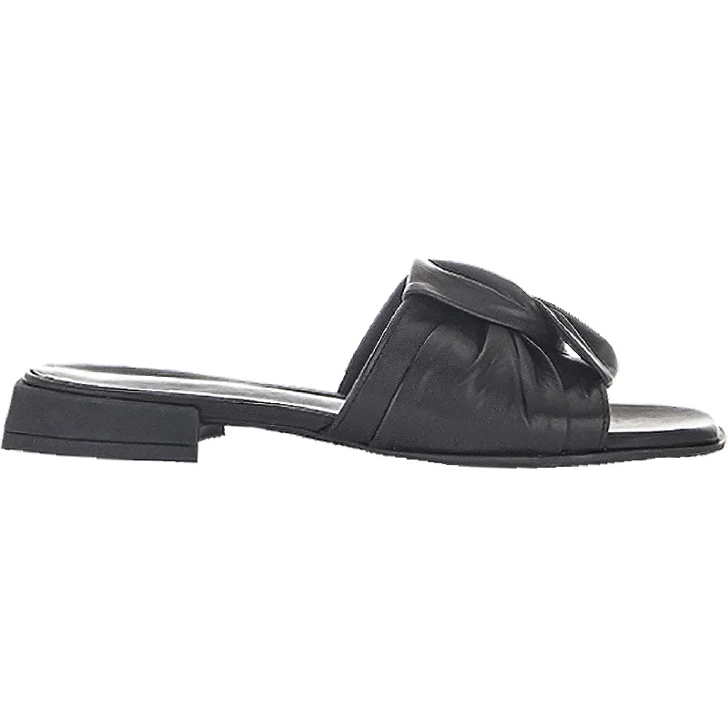 sandals for walking around the city in the sunWomen's Gabor 2.803.57 Black Leather