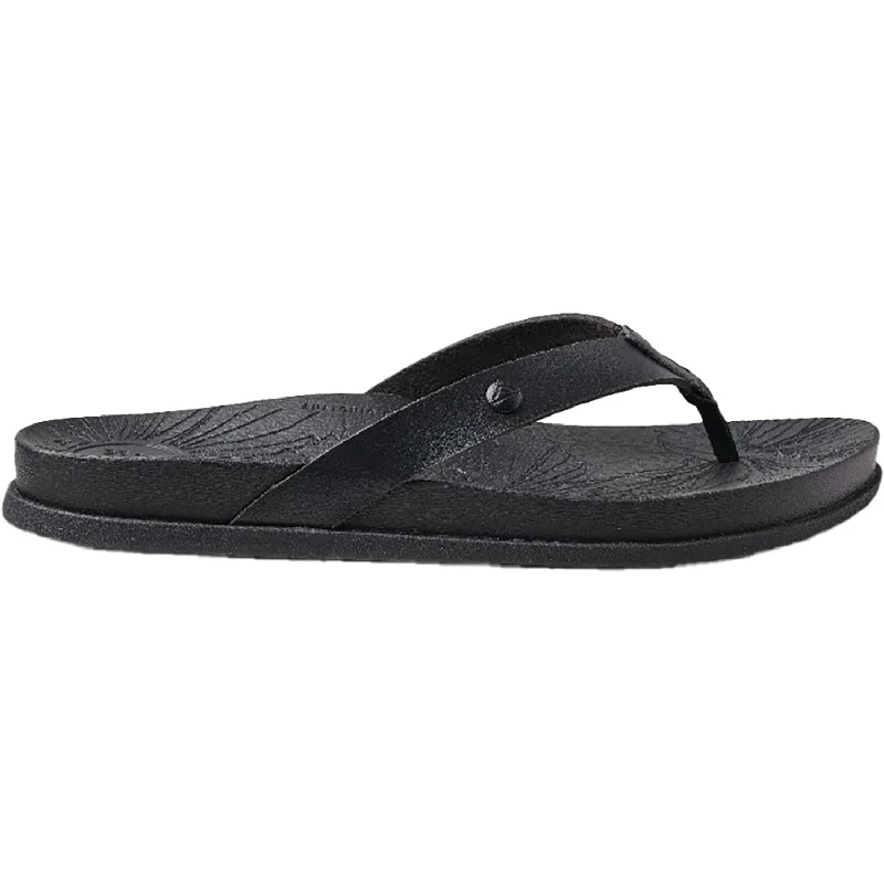 sandals for exploring the beach in comfortWomen's Reef Cushion Porto Cruz Black Night Synthetic