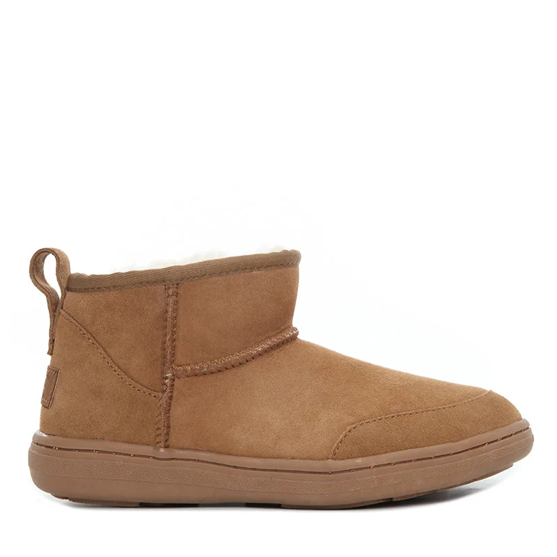 Trendy boots with warm lining for cold days-UGG Mau mini Boots