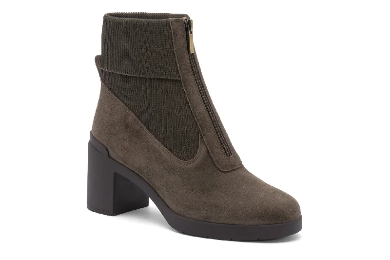 Classic high boots for winter-Metropolis Zip