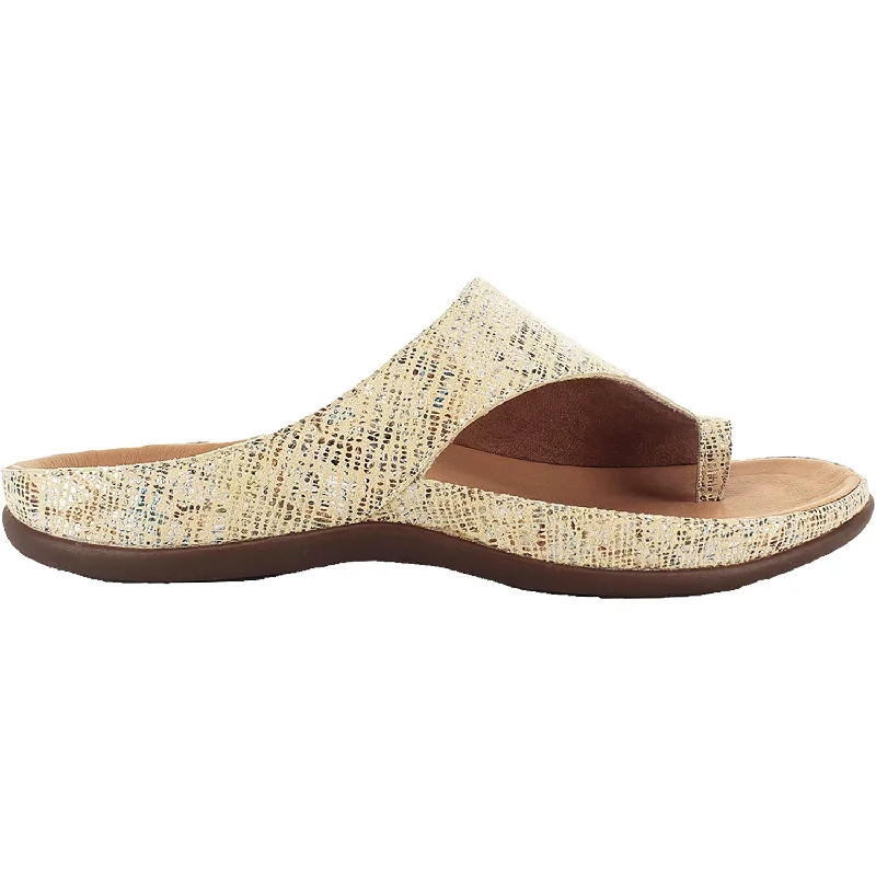 sandals for stylish beachwearWomen's Strive Capri Nougat Leather