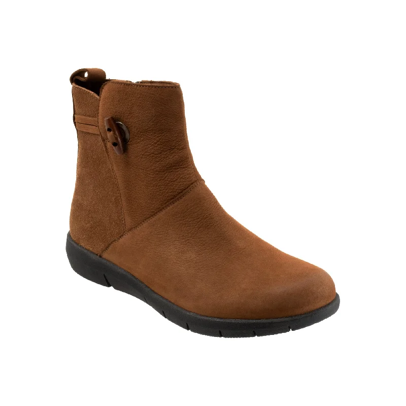 Comfortable winter boots for deep snow and rain-Adelaide