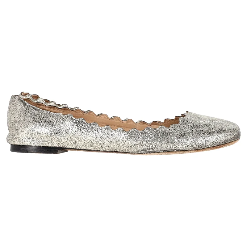 Chloé Lauren Scalloped Ballet Flats in Metallic Silver Leather