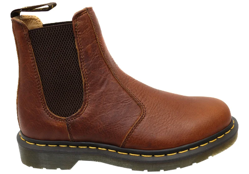 Stylish snow boots for outdoor wear-Dr Martens 2976 Cashew Ambassador Unisex Leather Chelsea Boots