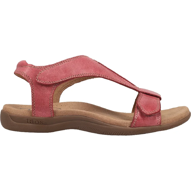 sandals for relaxing beachside afternoonsWomen's Taos The Show Warm Red Leather